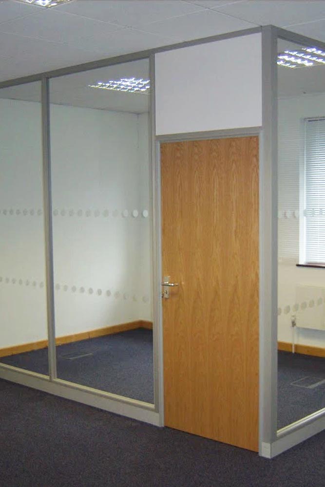 Komfort 600 Series Partitioning