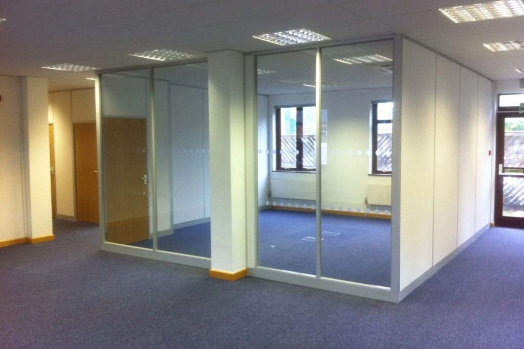 Komfort 600 Series Partitioning
